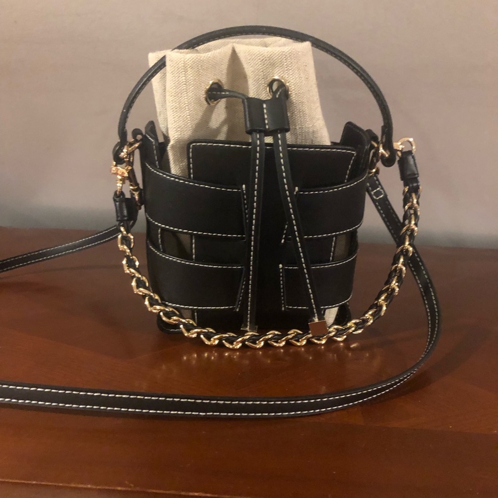 H&M Black Mini Bucket Bag with Cream Canvas Insert - Picture 4 of 9